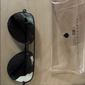 Quay x Desi Perkins High Key Sunglasses